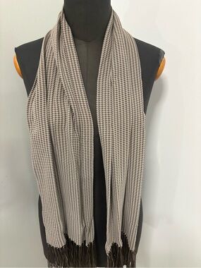 Armani Classic Houndstooth Fringe Scarf - Beige and Brown
